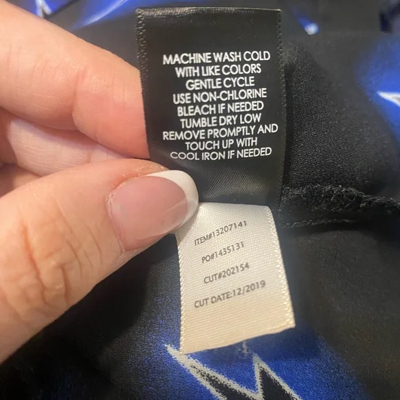 Torrid Sleeveless Blouse Sheer Black Blue Lightening Bolts Button Down tank - Picture 6 of 6